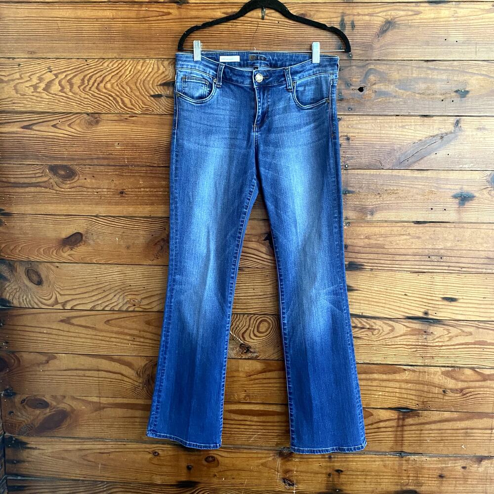 Kut from the Kloth Medium Wash Karen Baby Bootcut jeans size 8